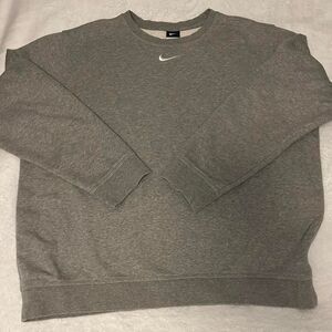 Nike Men's Grey Sweatshirt